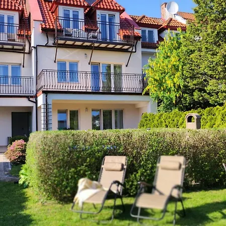 La Ola Z Tarasem Apartman *